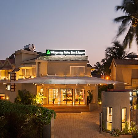 Whispering Palms Beach Resort Candolim Esterno foto